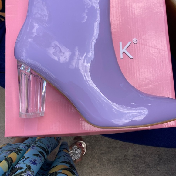 Women’s purple clear block heel ankle boots size 6.5 - Picture 3 of 4